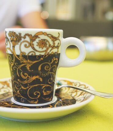 Espressokoppen som statussymbol: Hvordan kan du imponere dine gæster med stil?