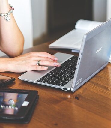 Opdag hemmelighederne bag succesen: Hvordan man skriver til Monopolet og får svar!